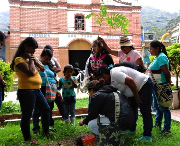 Rubrica Indigena/2: coltivare la terra per far crescere diritti umani