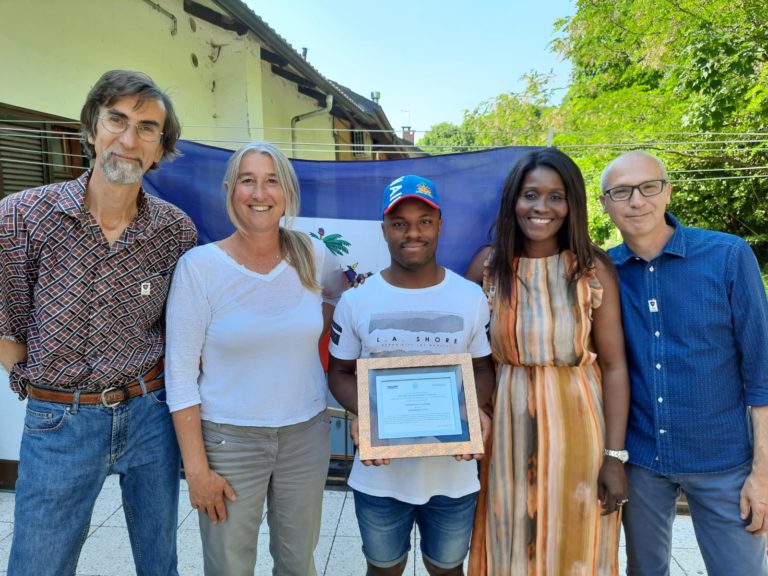 Richardson Viano, primo sciatore di Haiti ai Giochi Olimpici Invernali vince il premio  “Haitiano dell’anno”