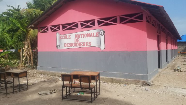 Haiti. A rischio il ritorno tra i banchi di scuola